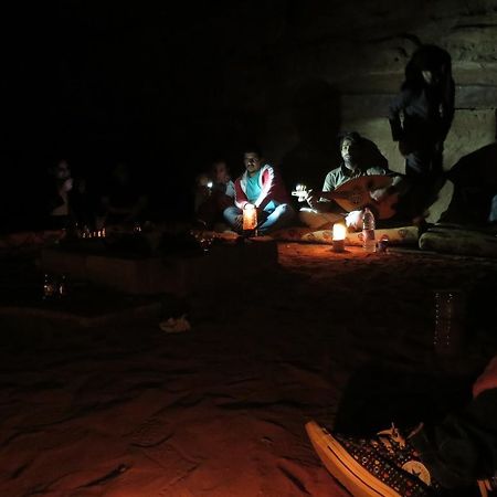 Wadi Rum Sleep Under The Stars Buitenkant foto