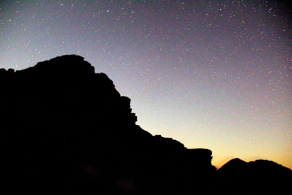 Wadi Rum Sleep Under The Stars Buitenkant foto