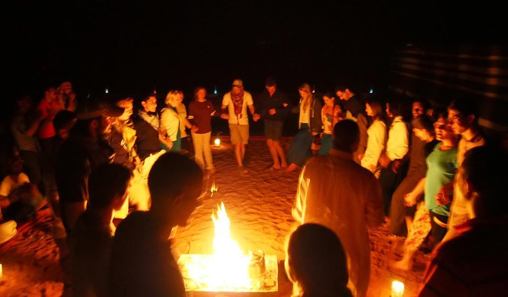 Wadi Rum Sleep Under The Stars Buitenkant foto