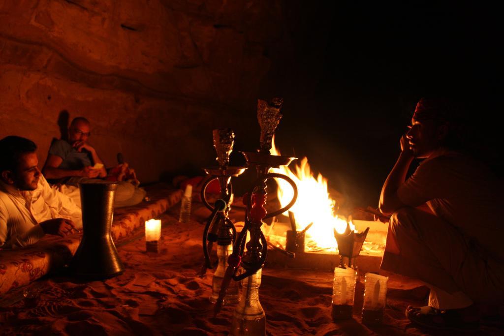 Wadi Rum Sleep Under The Stars Buitenkant foto